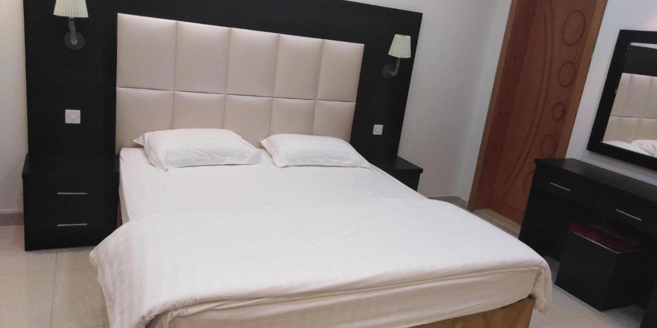 روح الأصيلة للشقق المخدومة Roh Alaseilah Serviced Apartments Ta'if Zewnętrze zdjęcie